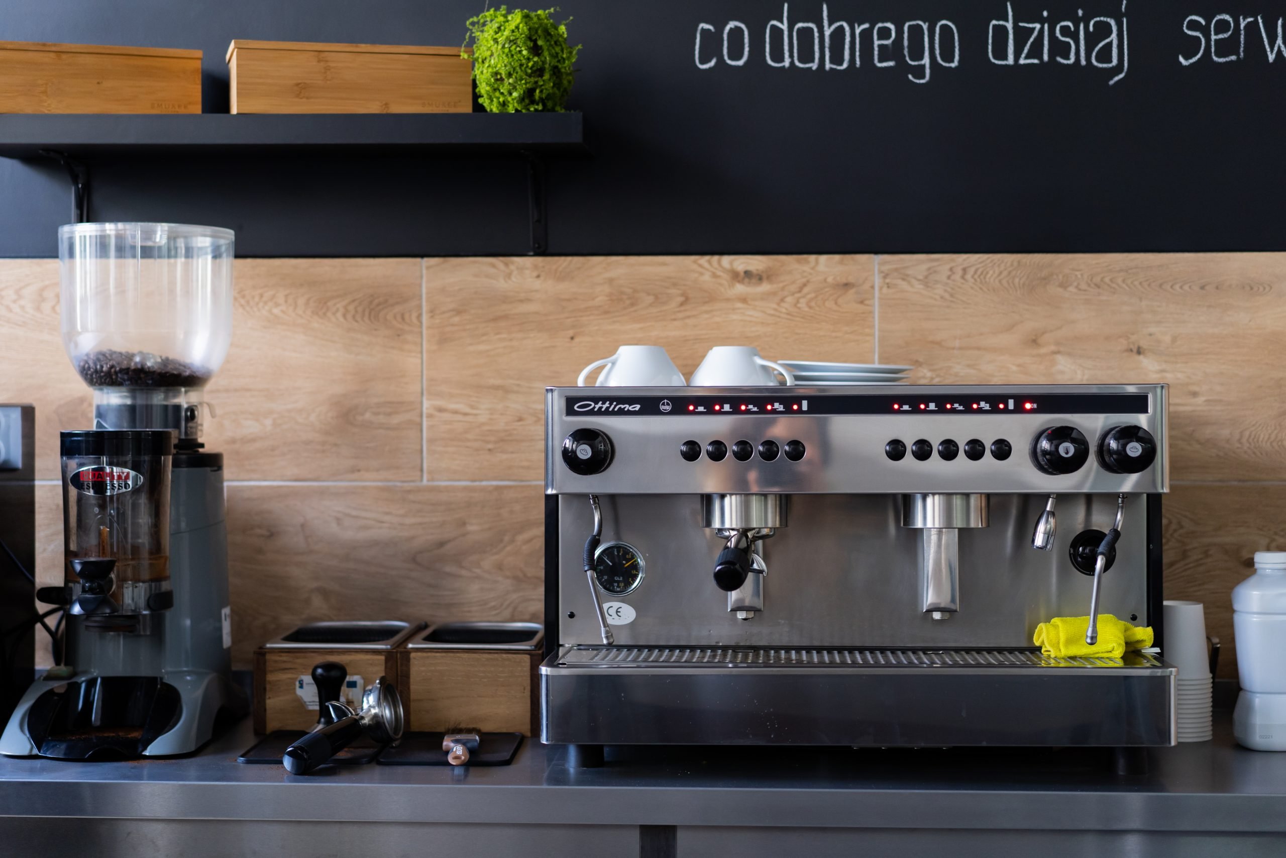 młynek i ekspres do kawy