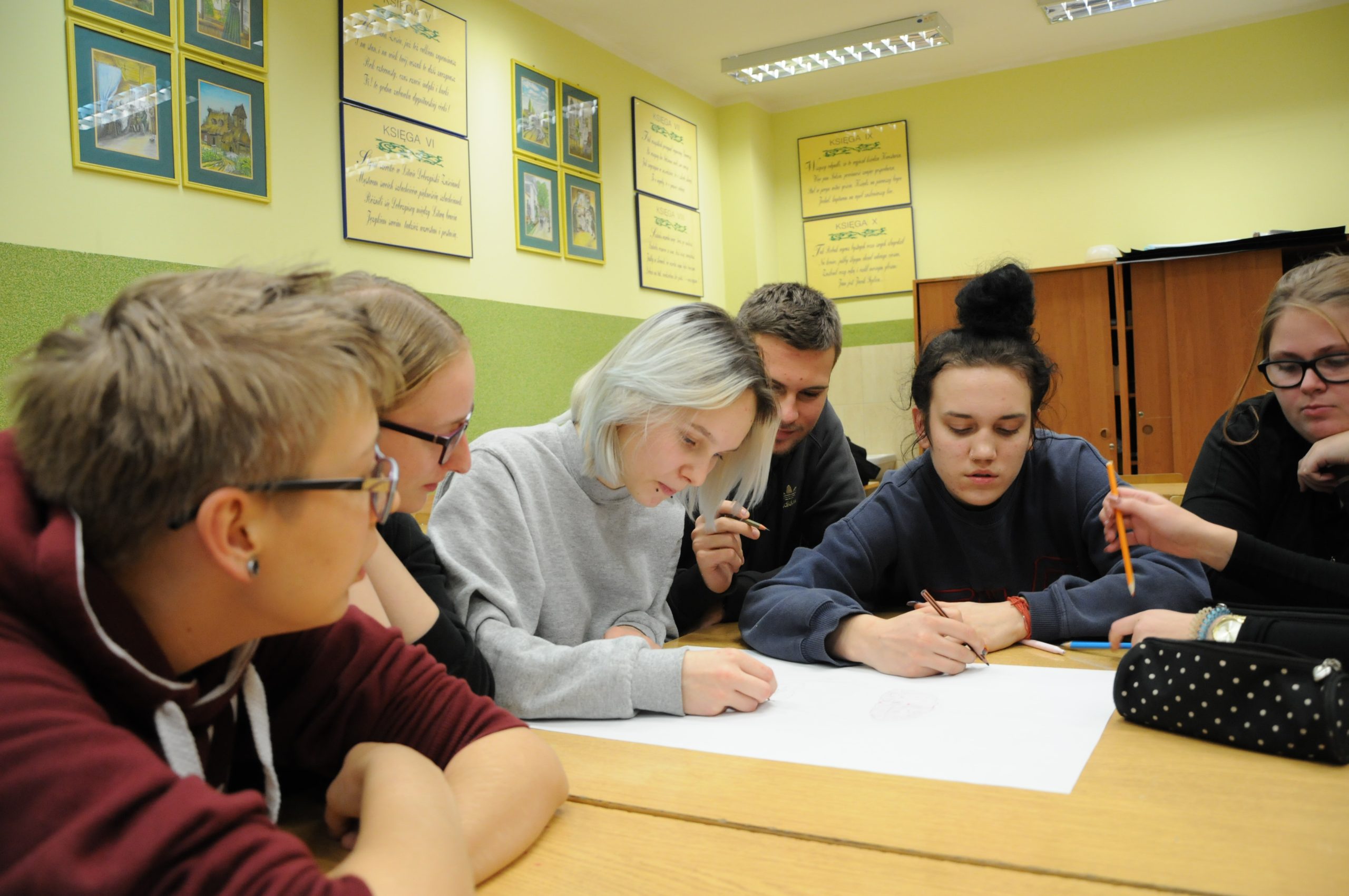 wspólny projekt na jednej karcie