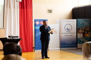 Paweł Janukiewicz - prowadzący wydarzenie